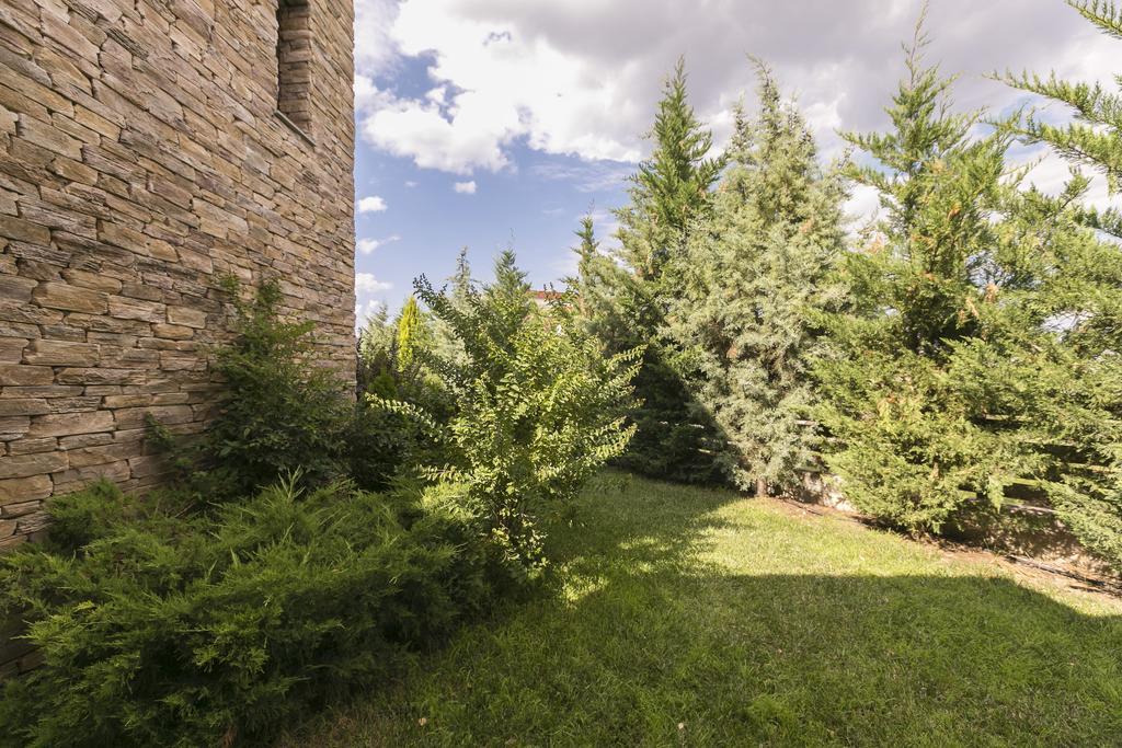 Casagreek Komotini Bed & Breakfast Exterior photo