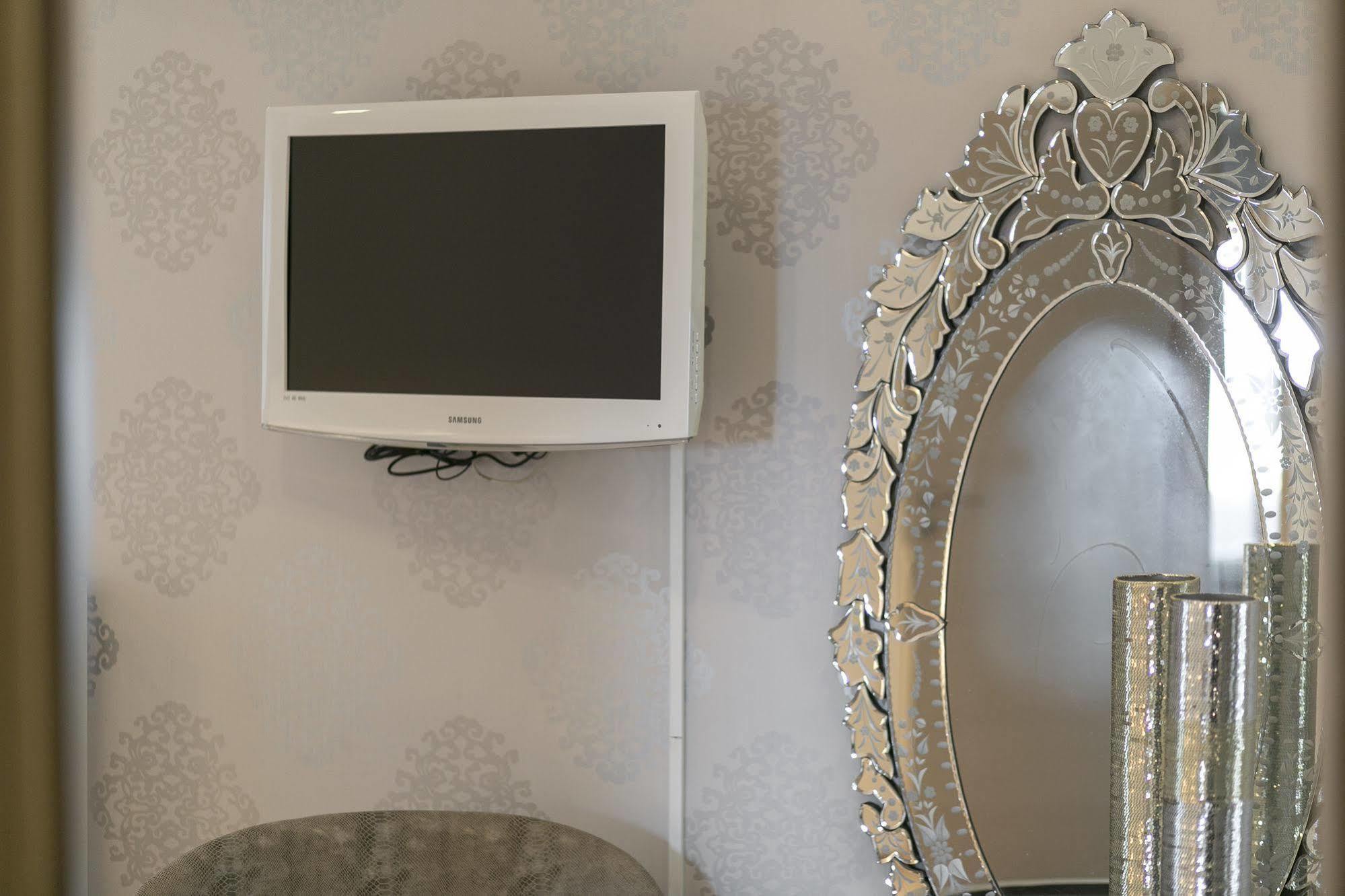 Casagreek Komotini Bed & Breakfast Exterior photo